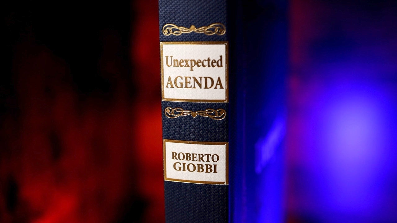 Unexpected Agenda by Roberto Giobbi