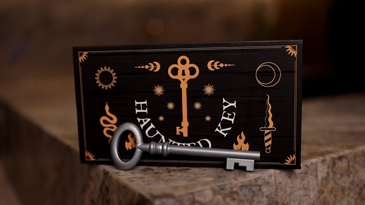 Agatha's Haunted Key