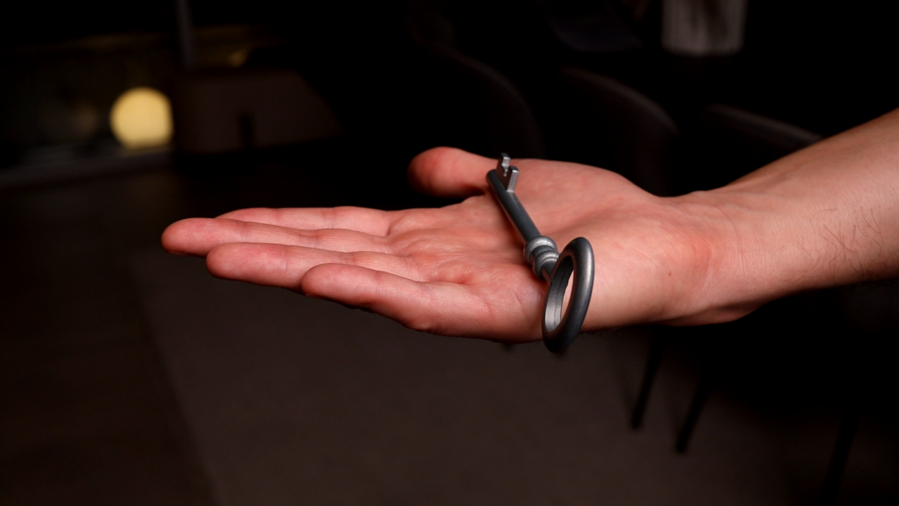 Agatha's Haunted Key