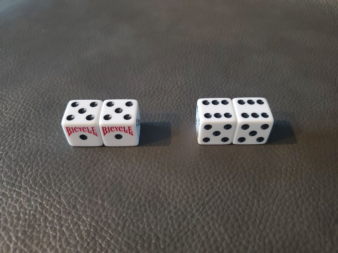 Loaded Bicycle Dice 16mm (1 Pair)