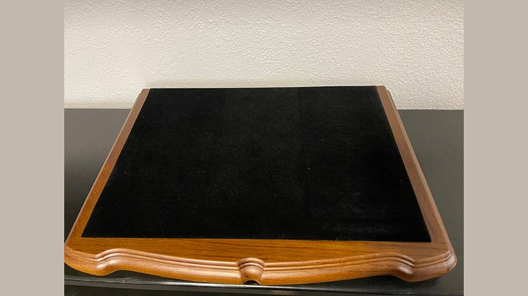 Hopping Table Top (Black)  by Mikame - Trick