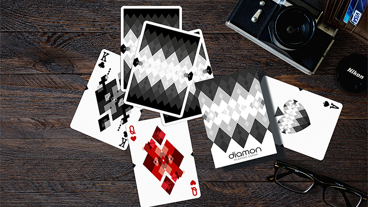 Diamon Playing Cards No 10 Black and White by Dutch Card House Company