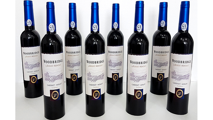 Multiplying Wine Bottles (8/BLUE) by Tora Magic - Trick