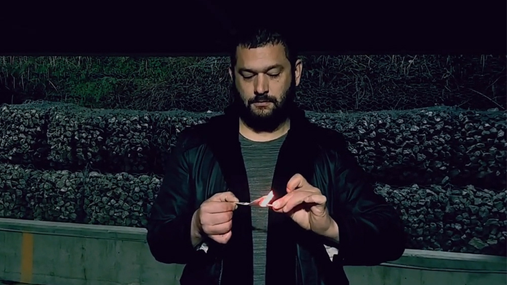 Absence (Gimmicks and Online Instructions) by Sean Fields - Trick